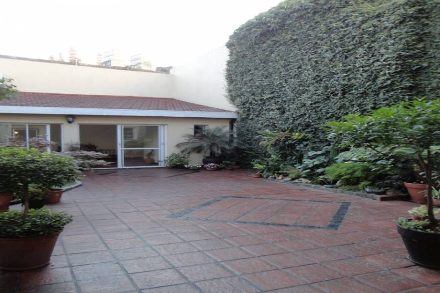 Parque Avellaneda,Capital Federal,3 BañosBaños,Casas,DOLORES,1010