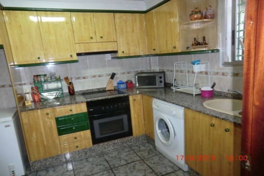 Paterna,Valencia,España,3 Bedrooms Bedrooms,1 BañoBathrooms,Casas,4158