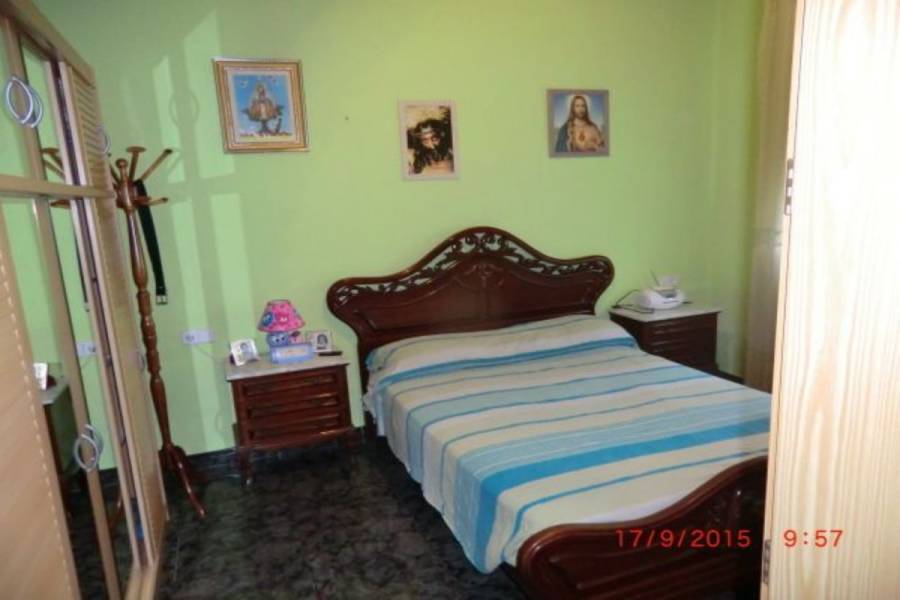 Paterna,Valencia,España,3 Bedrooms Bedrooms,1 BañoBathrooms,Casas,4158