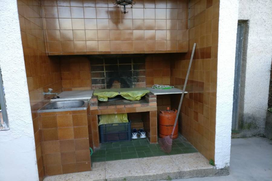 Paterna,Valencia,España,5 Bedrooms Bedrooms,2 BathroomsBathrooms,Fincas-Villas,4191