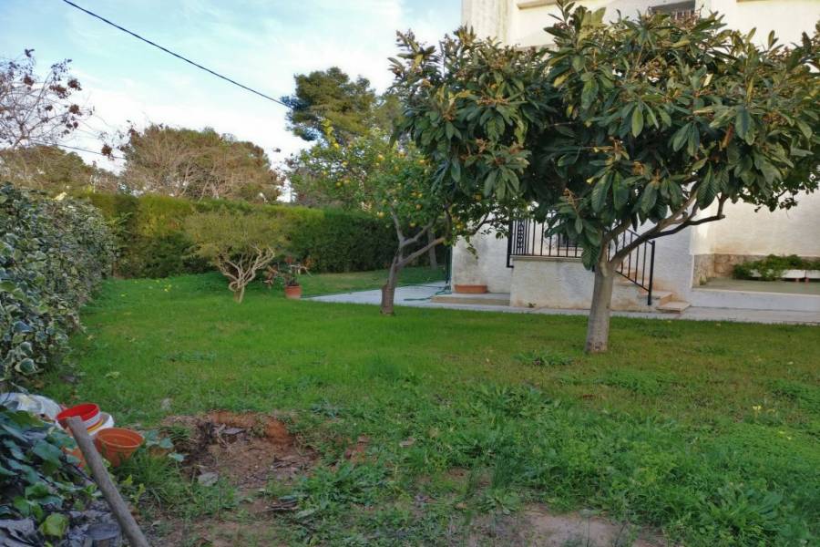 Paterna,Valencia,España,5 Bedrooms Bedrooms,2 BathroomsBathrooms,Fincas-Villas,4191