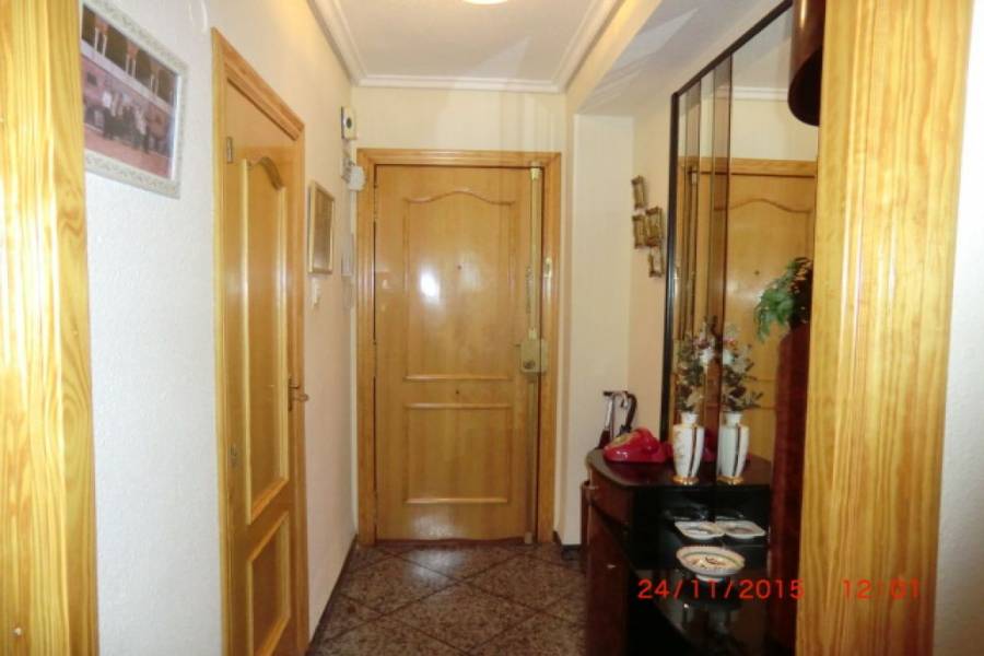 Paterna,Valencia,España,3 Bedrooms Bedrooms,1 BañoBathrooms,Apartamentos,4194
