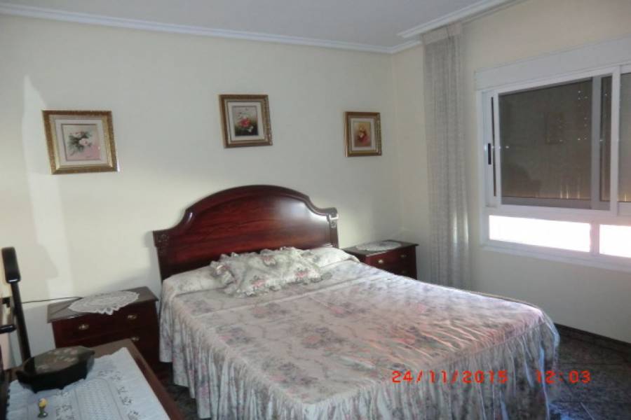 Paterna,Valencia,España,3 Bedrooms Bedrooms,1 BañoBathrooms,Apartamentos,4194