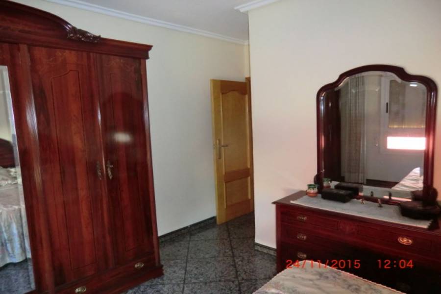 Paterna,Valencia,España,3 Bedrooms Bedrooms,1 BañoBathrooms,Apartamentos,4194