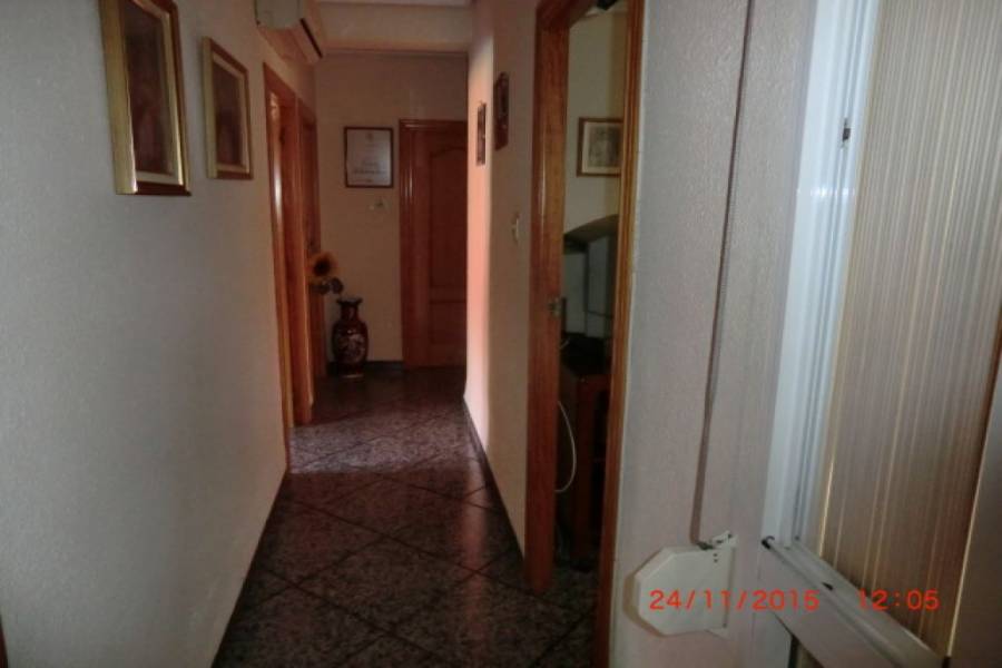 Paterna,Valencia,España,3 Bedrooms Bedrooms,1 BañoBathrooms,Apartamentos,4194