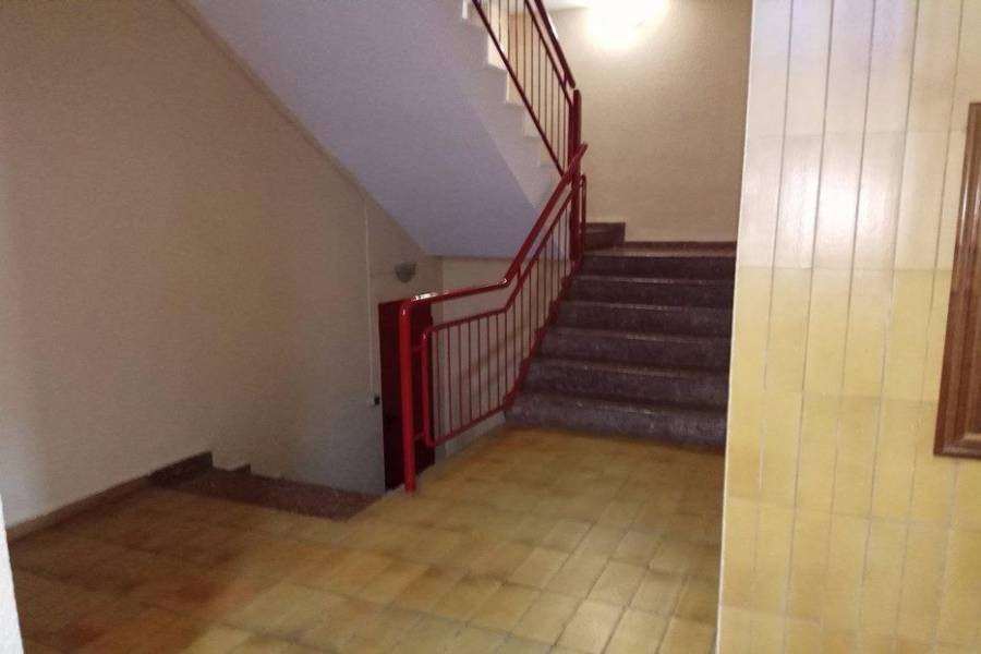 Paterna,Valencia,España,3 Bedrooms Bedrooms,1 BañoBathrooms,Apartamentos,4205