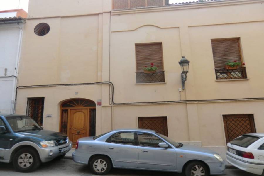 Paterna,Valencia,España,2 BathroomsBathrooms,Locales,4209