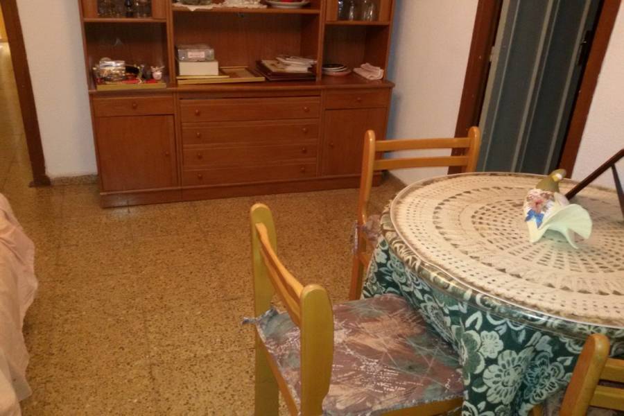 Paterna,Valencia,España,3 Bedrooms Bedrooms,1 BañoBathrooms,Apartamentos,4211