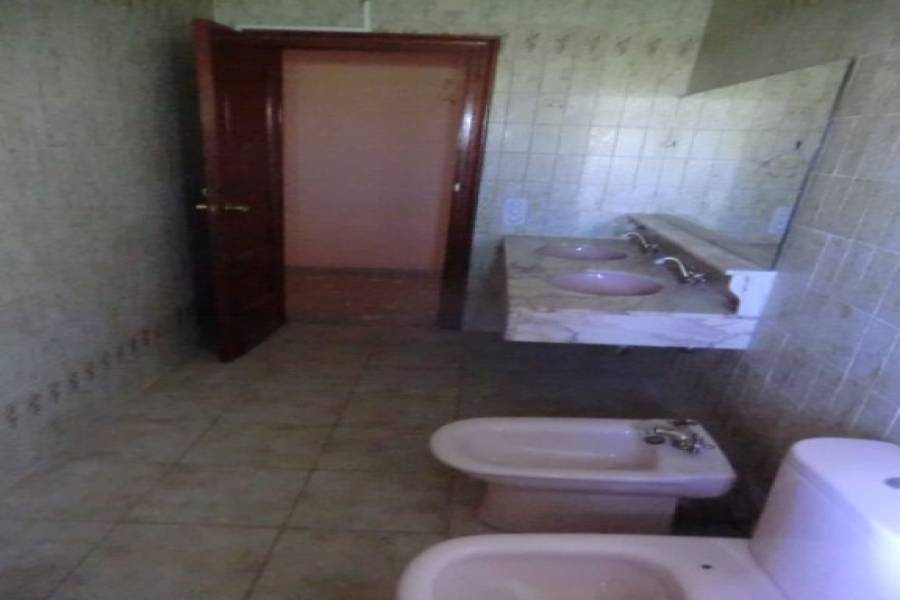 Paterna,Valencia,España,4 Bedrooms Bedrooms,3 BathroomsBathrooms,Fincas-Villas,4216
