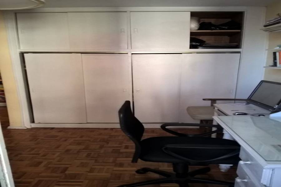 Flores,Capital Federal,3 Habitaciones Habitaciones,2 BañosBaños,Departamentos,VARELA,1011