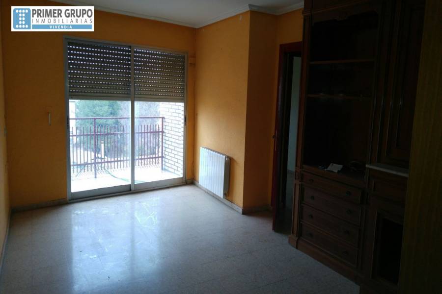 Xirivella,Valencia,España,4 Bedrooms Bedrooms,1 BañoBathrooms,Apartamentos,4253