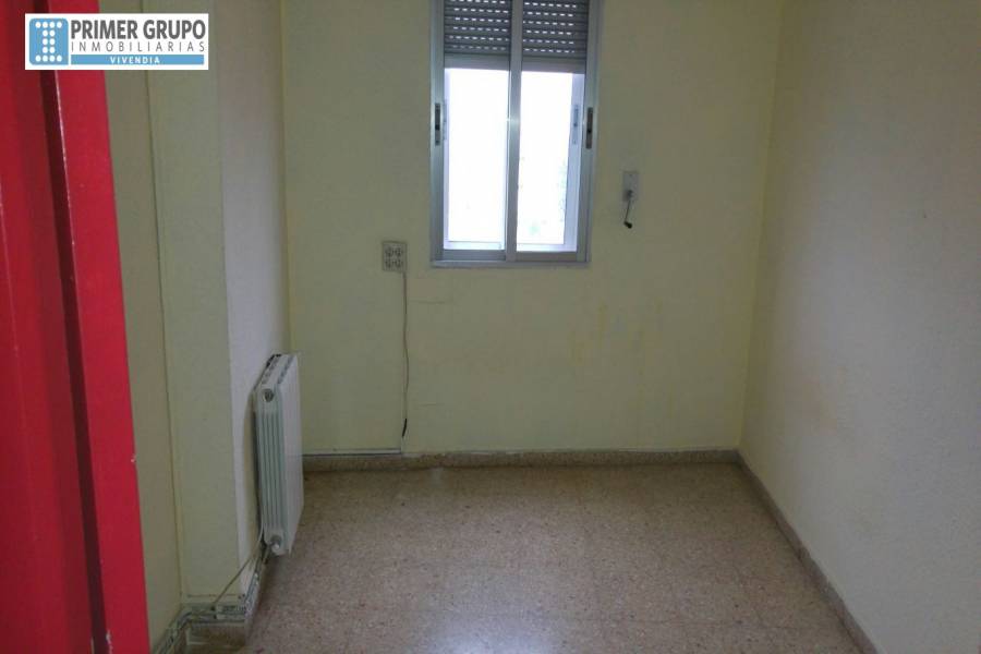 Xirivella,Valencia,España,4 Bedrooms Bedrooms,1 BañoBathrooms,Apartamentos,4253