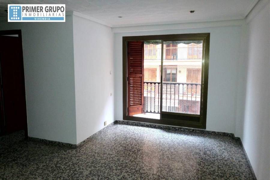 Burjassot,Valencia,España,4 Bedrooms Bedrooms,1 BañoBathrooms,Apartamentos,4264