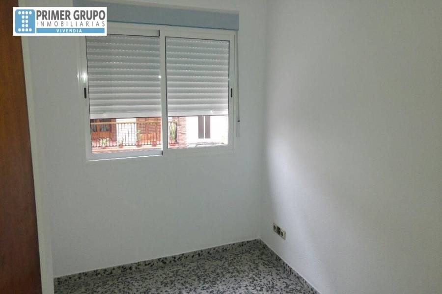 Burjassot,Valencia,España,4 Bedrooms Bedrooms,1 BañoBathrooms,Apartamentos,4264