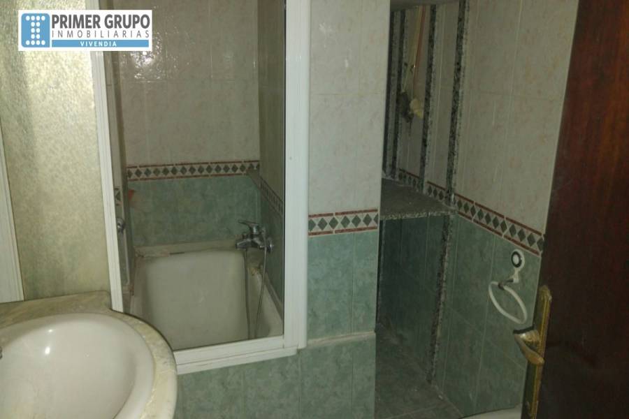 L'Alcudia,Valencia,España,3 Bedrooms Bedrooms,1 BañoBathrooms,Apartamentos,4276