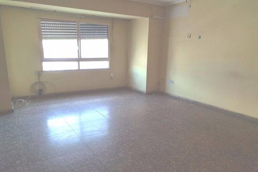 Paterna,Valencia,España,3 Bedrooms Bedrooms,1 BañoBathrooms,Apartamentos,4283