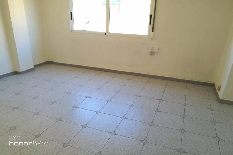 Paterna,Valencia,España,3 Bedrooms Bedrooms,1 BañoBathrooms,Apartamentos,4284