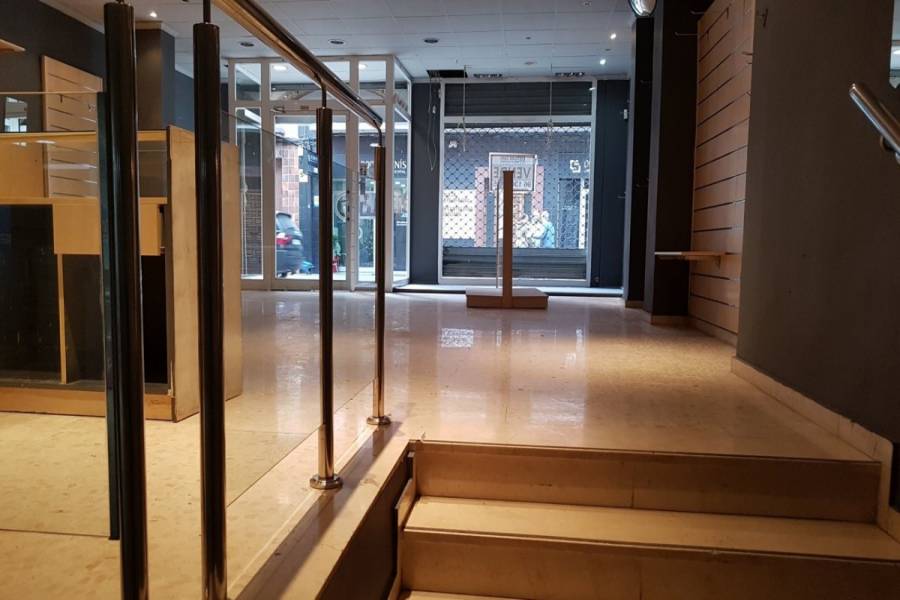 Paterna,Valencia,España,Locales,4300