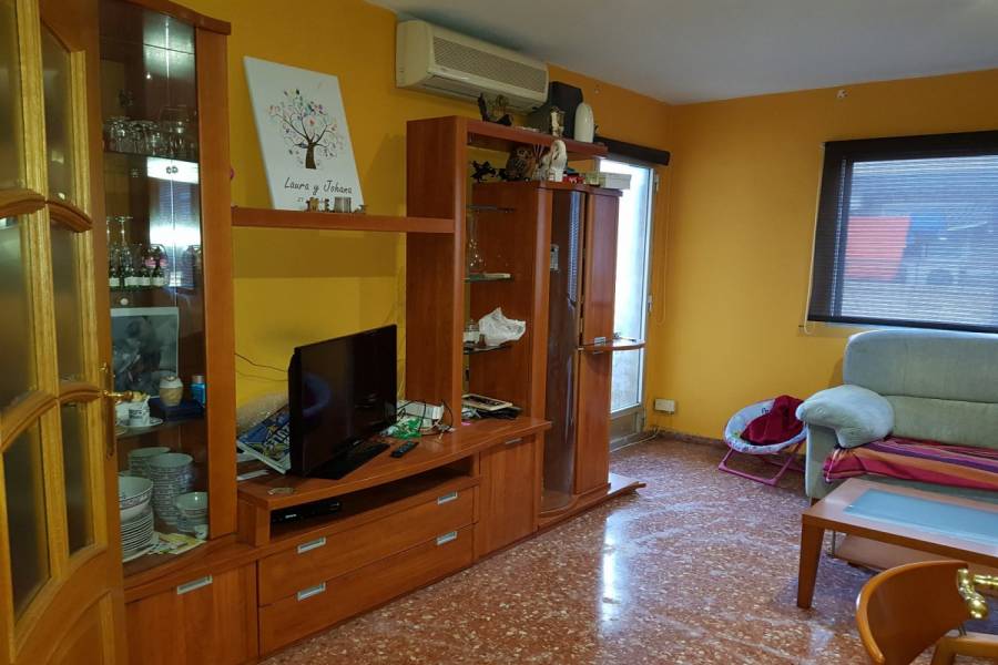 Paterna,Valencia,España,3 Bedrooms Bedrooms,1 BañoBathrooms,Apartamentos,4306