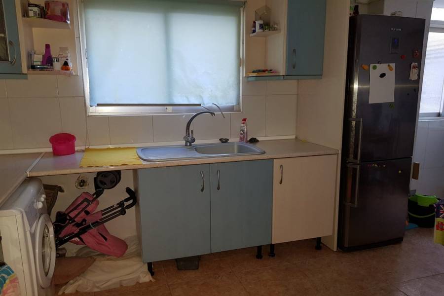 Paterna,Valencia,España,3 Bedrooms Bedrooms,1 BañoBathrooms,Apartamentos,4306