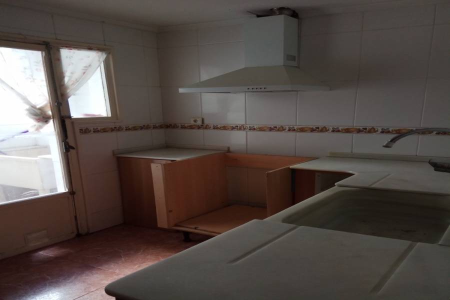 Paterna,Valencia,España,4 Bedrooms Bedrooms,1 BañoBathrooms,Apartamentos,4317