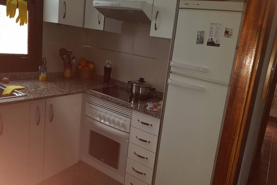 Paterna,Valencia,España,3 Bedrooms Bedrooms,1 BañoBathrooms,Apartamentos,4326
