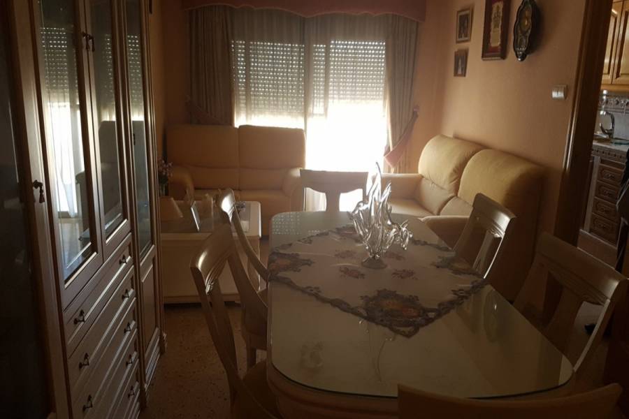 Paterna,Valencia,España,4 Bedrooms Bedrooms,1 BañoBathrooms,Apartamentos,4327