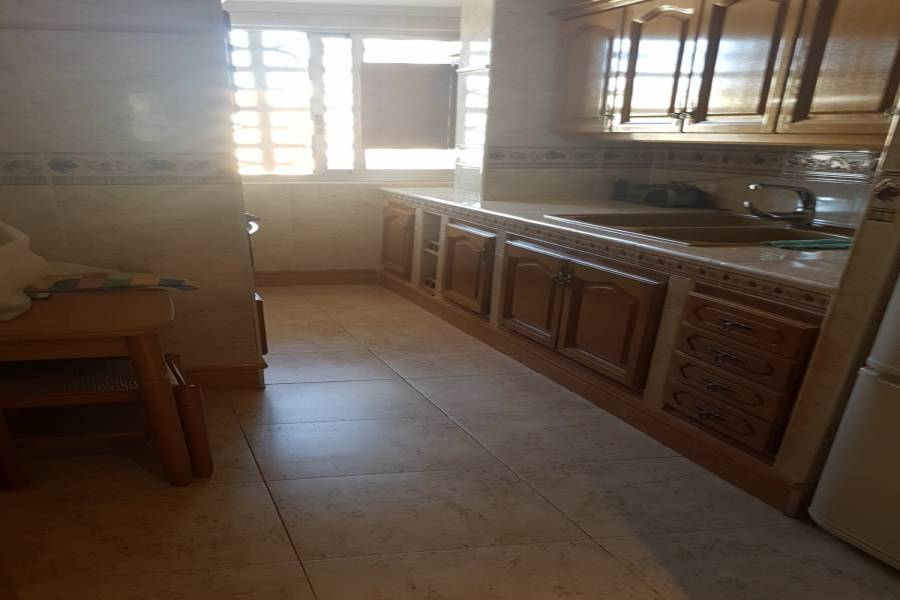 Paterna,Valencia,España,4 Bedrooms Bedrooms,1 BañoBathrooms,Apartamentos,4327