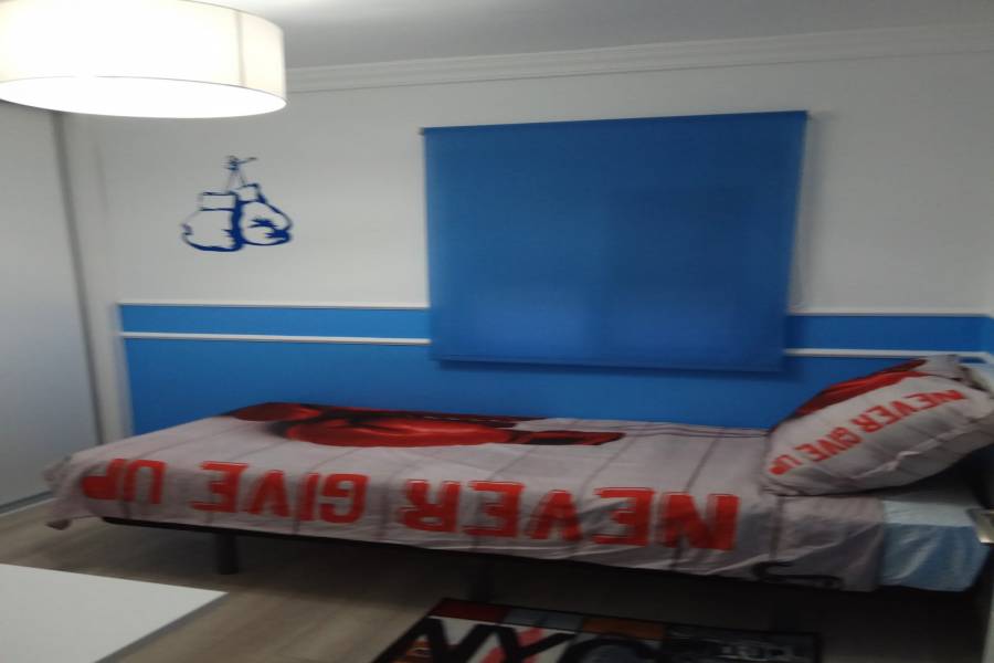 Valencia,Valencia,España,3 Bedrooms Bedrooms,1 BañoBathrooms,Apartamentos,4328
