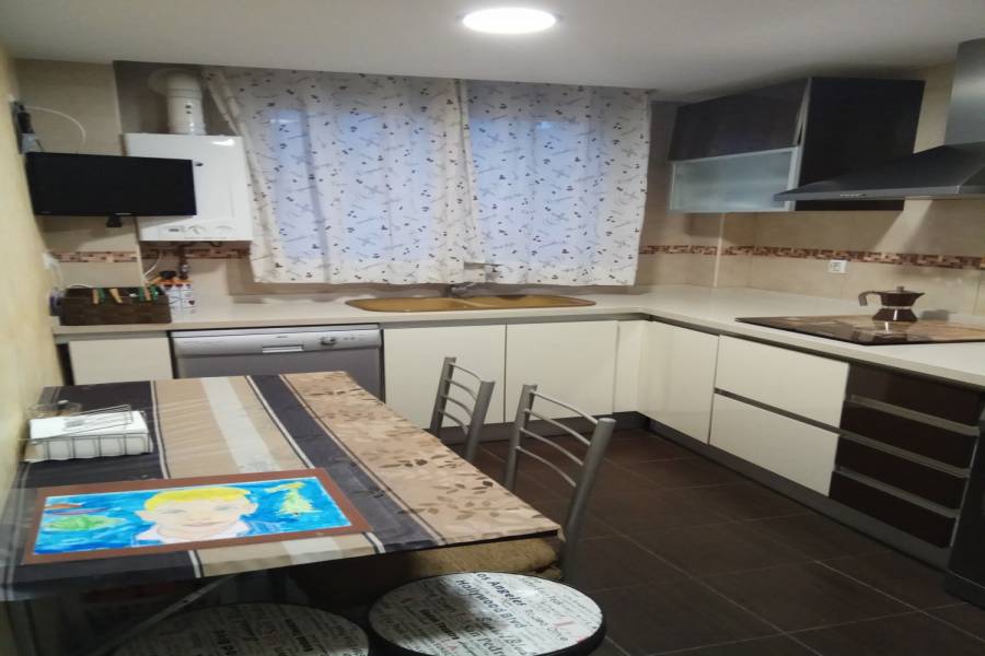 Valencia,Valencia,España,3 Bedrooms Bedrooms,1 BañoBathrooms,Apartamentos,4328