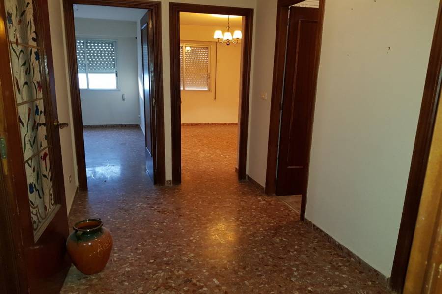 Marines,Valencia,España,4 Bedrooms Bedrooms,2 BathroomsBathrooms,Apartamentos,4330