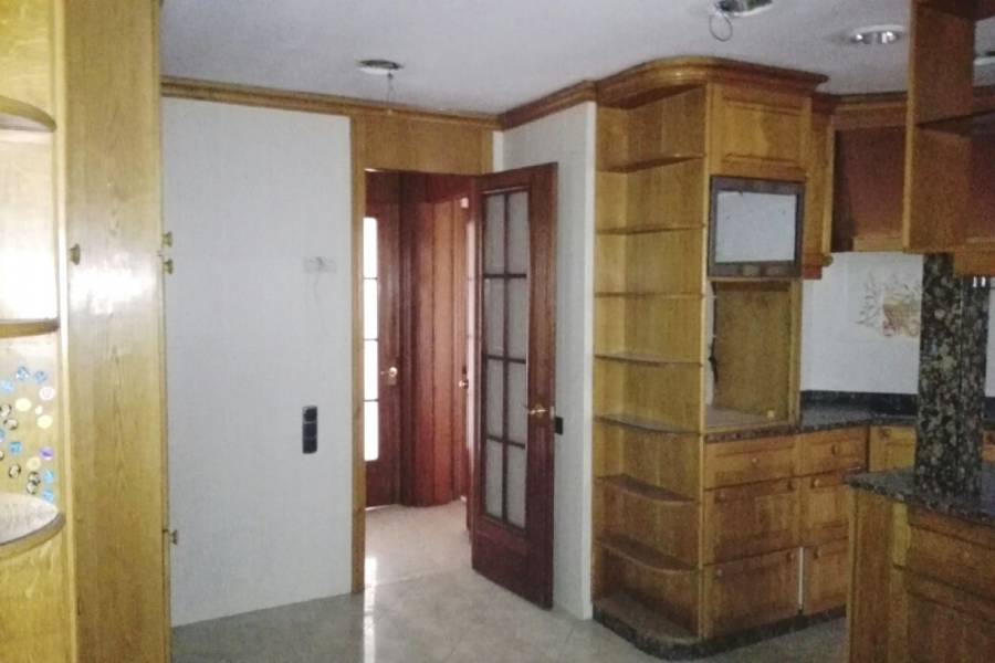 Valencia,Valencia,España,4 Bedrooms Bedrooms,2 BathroomsBathrooms,Apartamentos,4333