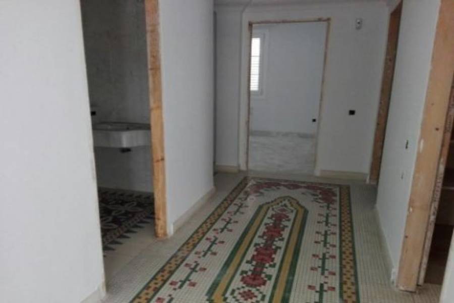 Valencia,Valencia,España,4 Bedrooms Bedrooms,2 BathroomsBathrooms,Apartamentos,4340