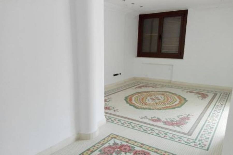 Valencia,Valencia,España,4 Bedrooms Bedrooms,2 BathroomsBathrooms,Apartamentos,4340