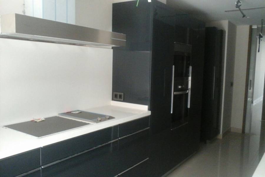 Valencia,Valencia,España,5 Bedrooms Bedrooms,4 BathroomsBathrooms,Apartamentos,4344