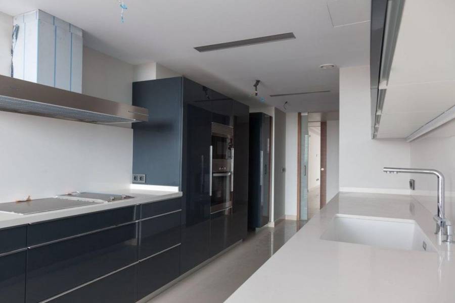 Valencia,Valencia,España,5 Bedrooms Bedrooms,4 BathroomsBathrooms,Apartamentos,4344