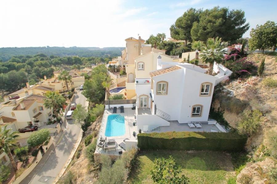 Campoamor,Alicante,España,6 Bedrooms Bedrooms,2 BathroomsBathrooms,Atico duplex,39096