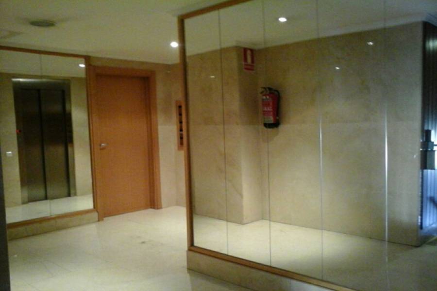 Valencia,Valencia,España,3 Bedrooms Bedrooms,2 BathroomsBathrooms,Apartamentos,4361