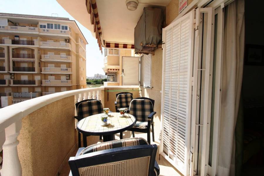Torrevieja,Alicante,España,2 Bedrooms Bedrooms,1 BañoBathrooms,Apartamentos,39107