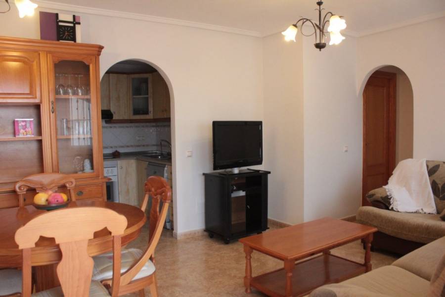 Torrevieja,Alicante,España,3 Bedrooms Bedrooms,2 BathroomsBathrooms,Adosada,39109