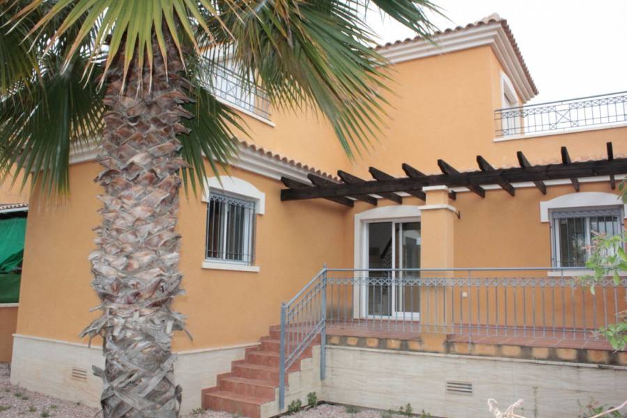 Torrevieja,Alicante,España,3 Bedrooms Bedrooms,2 BathroomsBathrooms,Adosada,39110