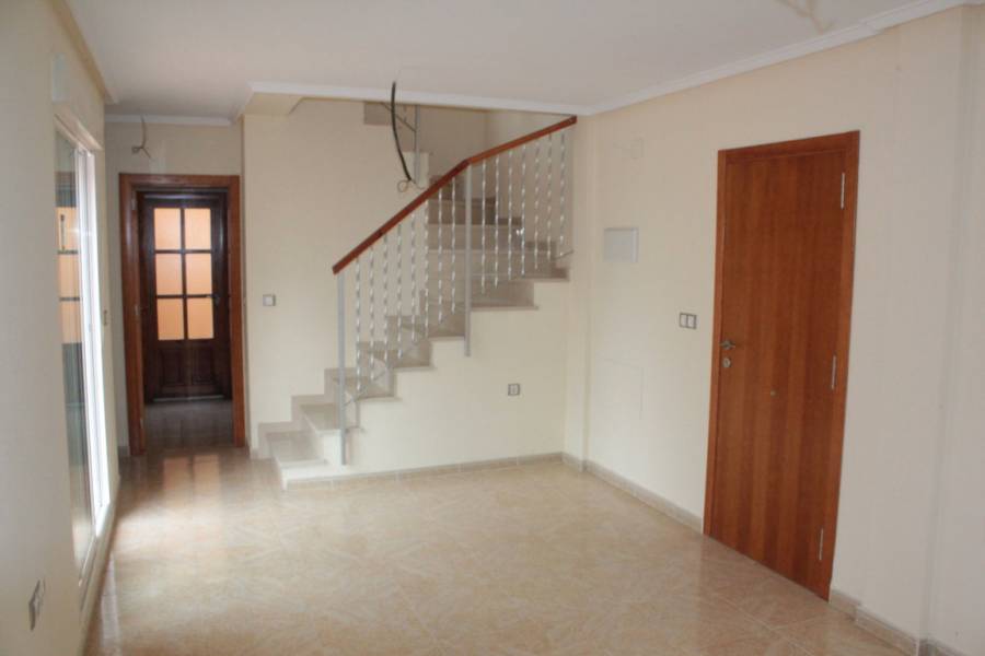 Torrevieja,Alicante,España,3 Bedrooms Bedrooms,2 BathroomsBathrooms,Adosada,39110