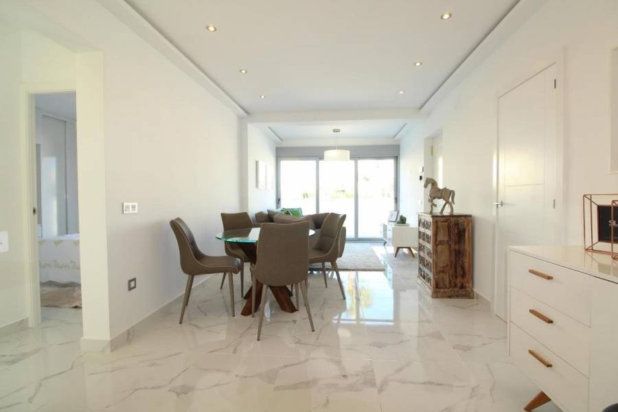 Orihuela Costa,Alicante,España,3 Bedrooms Bedrooms,2 BathroomsBathrooms,Chalets,39121