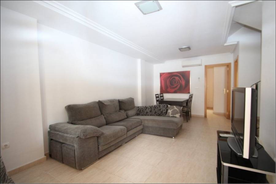 Torrevieja,Alicante,España,3 Bedrooms Bedrooms,3 BathroomsBathrooms,Adosada,39127
