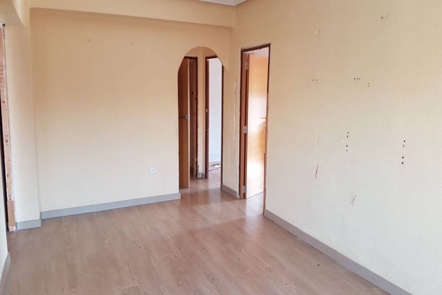 Valencia,Valencia,España,3 Bedrooms Bedrooms,1 BañoBathrooms,Apartamentos,4364