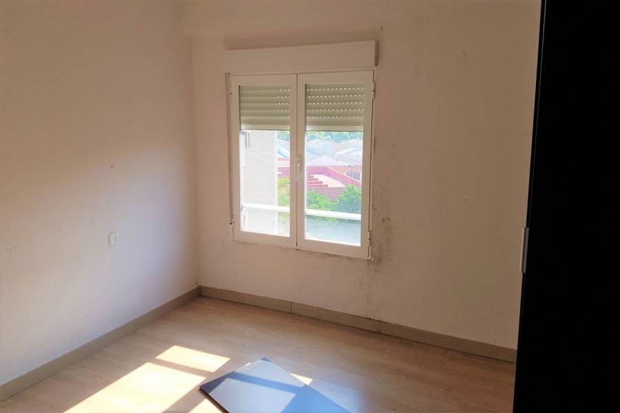 Valencia,Valencia,España,3 Bedrooms Bedrooms,1 BañoBathrooms,Apartamentos,4364