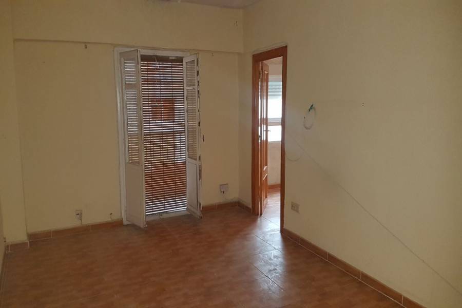 Valencia,Valencia,España,3 Bedrooms Bedrooms,1 BañoBathrooms,Apartamentos,4365