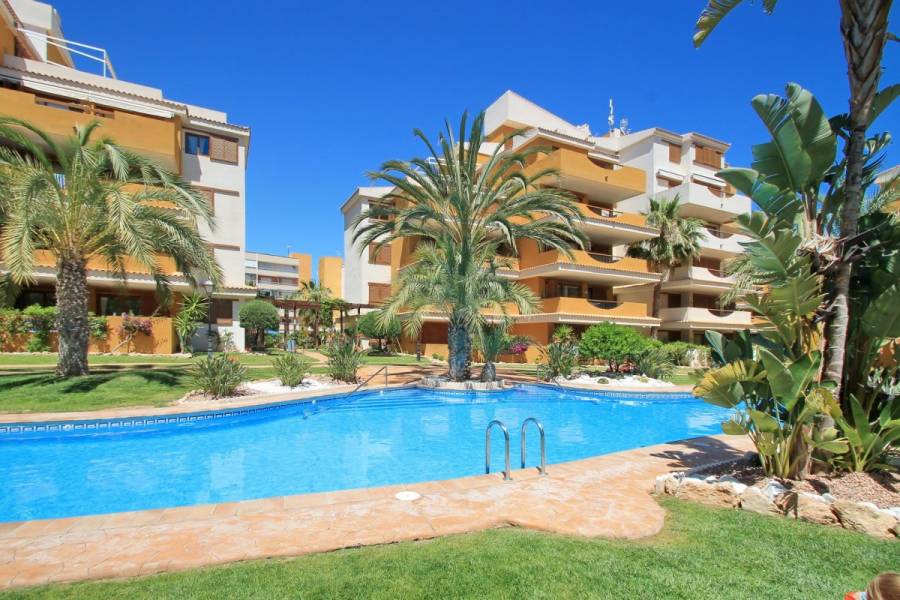 Torrevieja,Alicante,España,2 Bedrooms Bedrooms,2 BathroomsBathrooms,Apartamentos,39149