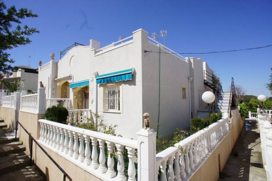 Torrevieja,Alicante,España,2 Bedrooms Bedrooms,1 BañoBathrooms,Adosada,39150