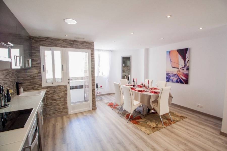 Torrevieja,Alicante,España,2 Bedrooms Bedrooms,2 BathroomsBathrooms,Apartamentos,39167